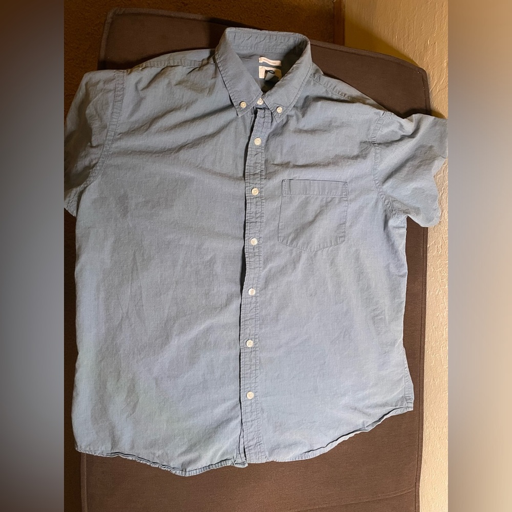 Old Navy Short Sleeve Button Down